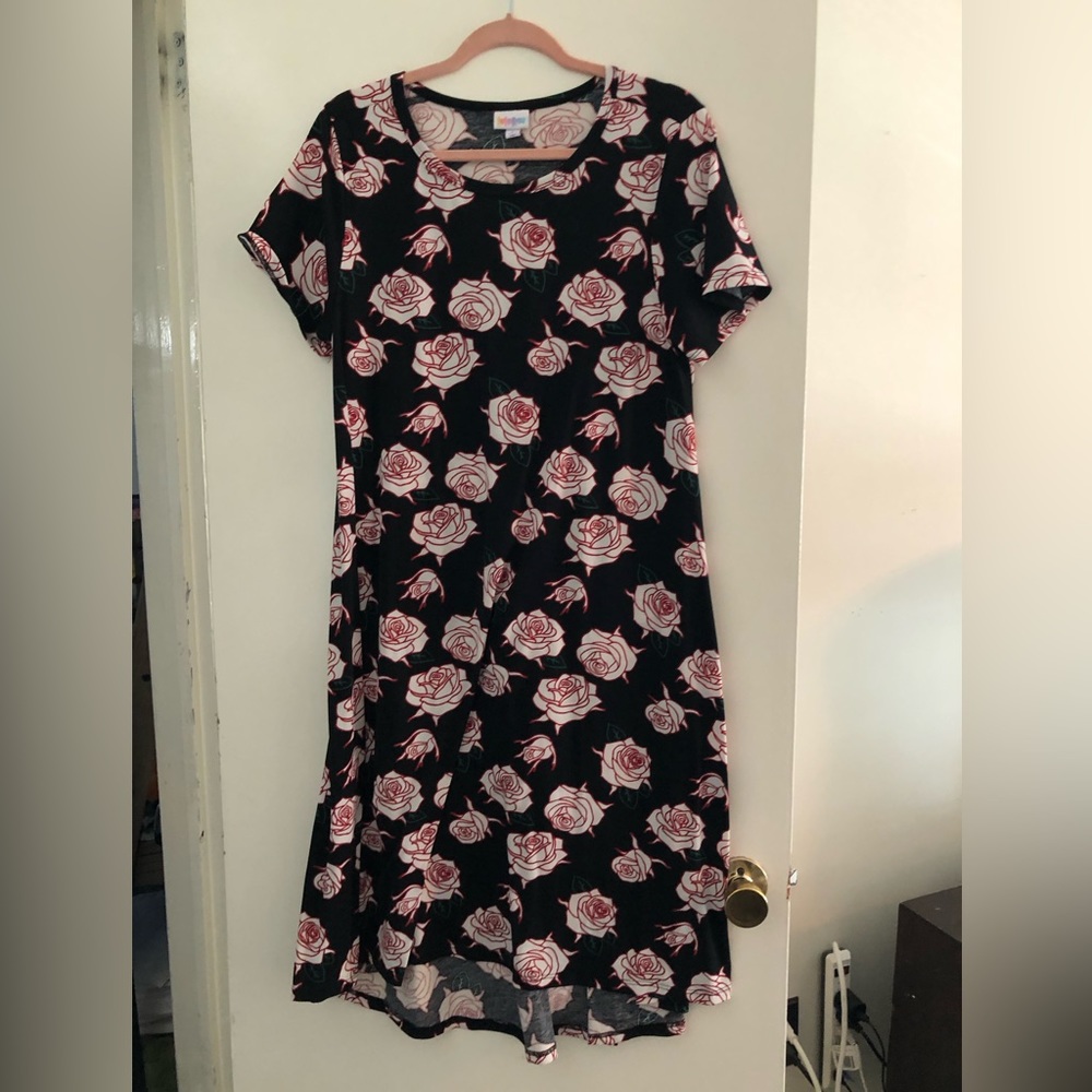 Lularoe EUC L Carly Dress Black, Red, and White